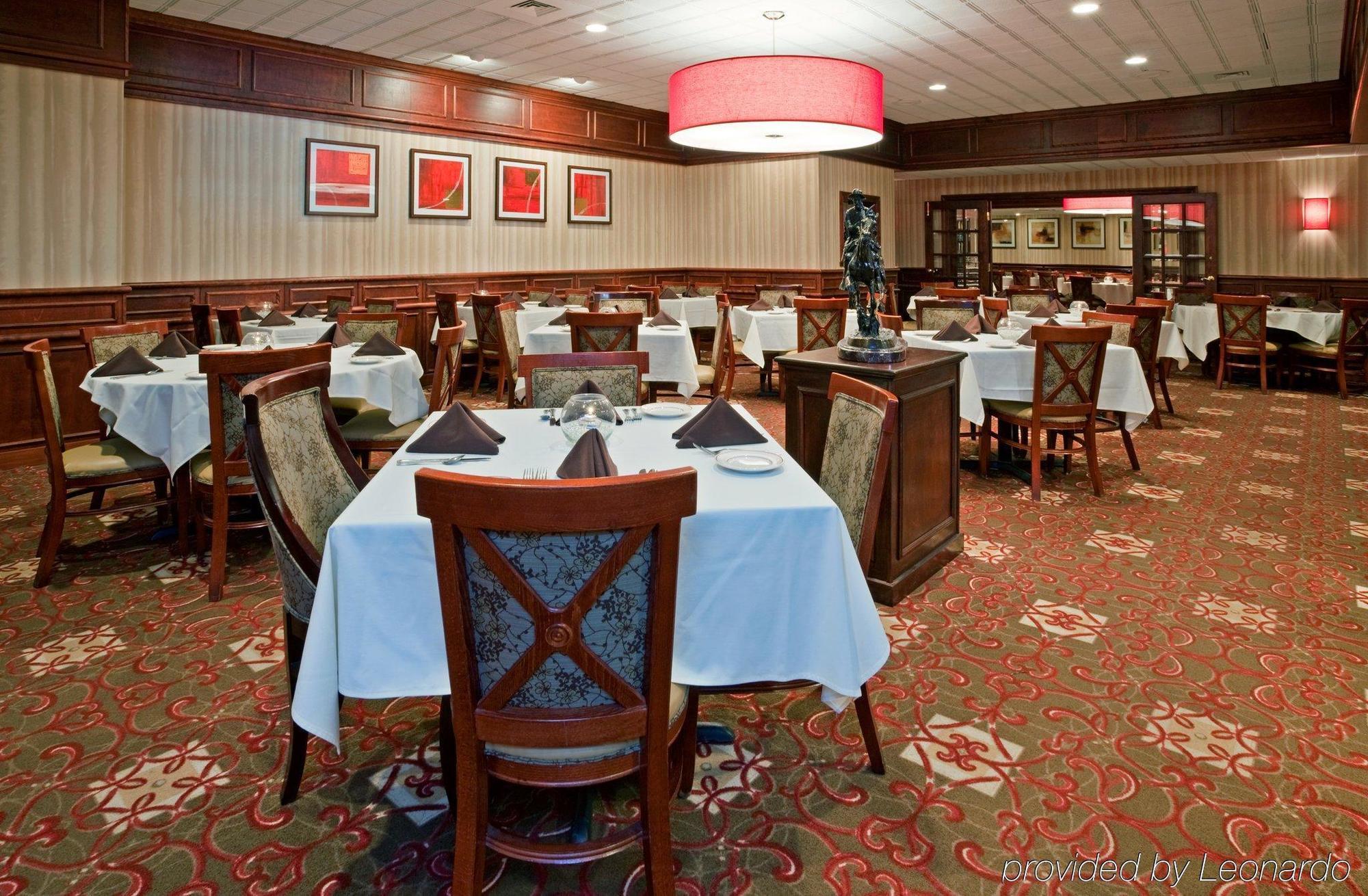 Doubletree By Hilton Neenah Extérieur photo