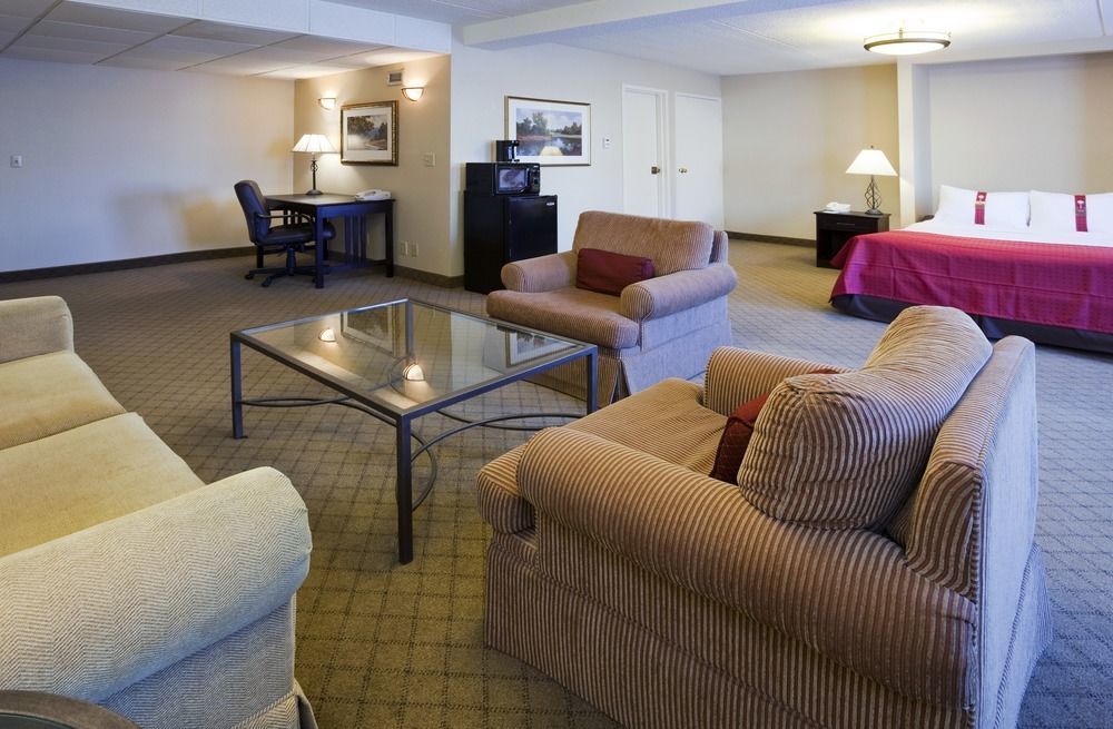 Doubletree By Hilton Neenah Extérieur photo