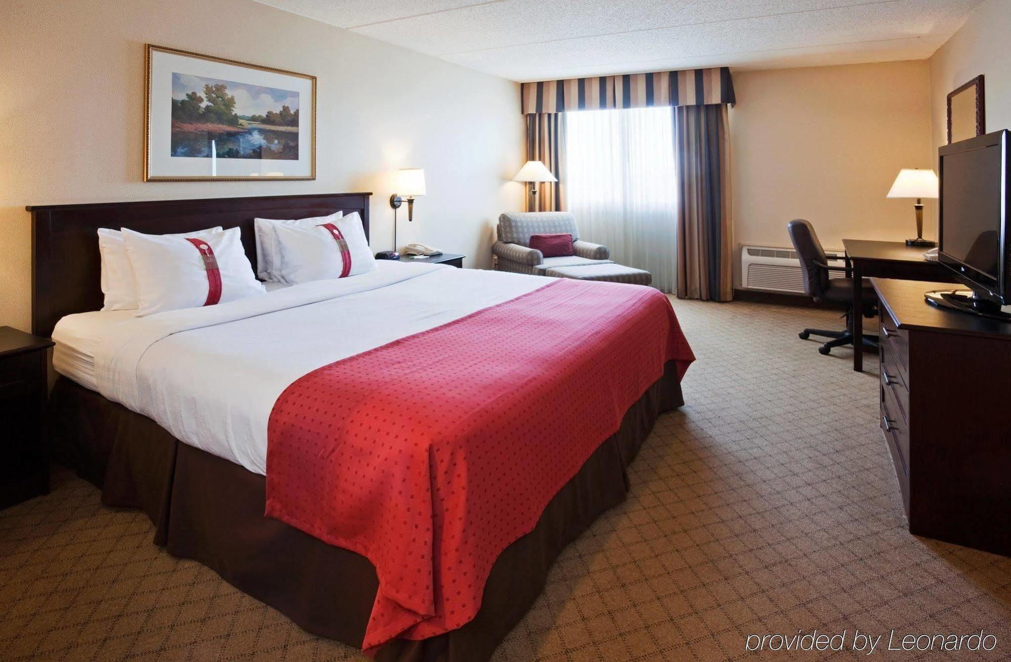 Doubletree By Hilton Neenah Extérieur photo