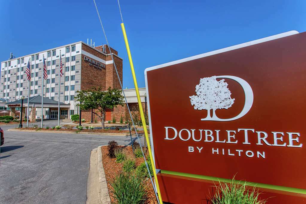 Doubletree By Hilton Neenah Extérieur photo